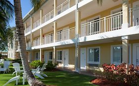 The Sunshine Hotel And Suites